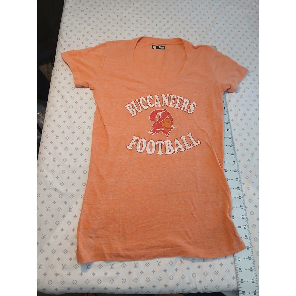 Tampa Bay Buccaneers Women's NFL Team Apparel Shirt Small S